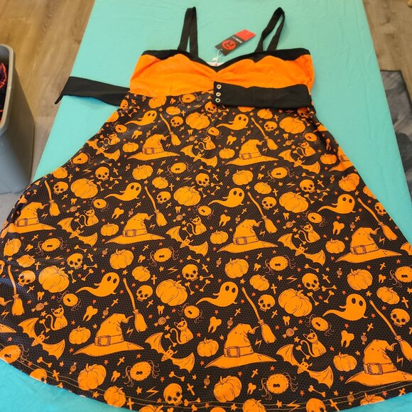 NWT Halloween Print Dress Size 12 - Picture 1 of 12